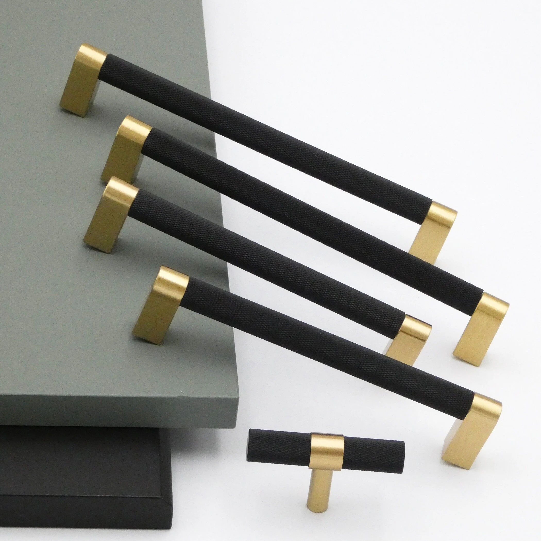 mixed metals hardware trends